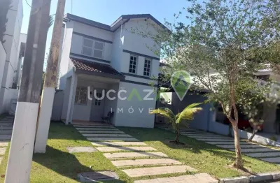 Casa em Condomínio de Luxo em Jacareí-SP: 4 quartos, 2 suítes, 2 salas, 5 banheiros, 2 vagas de garagem!