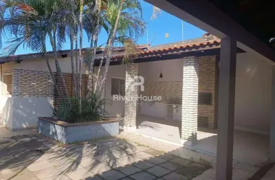Casa terrea padrao  a venda sendo 03 quartos com 02 suites no bairro santa cruz em cuiaba