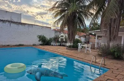 Belissima casa para venda no valor r$ 1.200.000,00 ; area 882 m2 ; 05 suites ; boa esperanca, cuiaba - mt  01 area da frente 01 sala 05 quartos sendo 05 suites uma master 06 banheiros 01 cozinha 01 ar