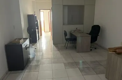 Maravilhosa sala comercial galeria xavier- cuiabá-mt