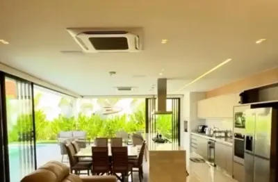 Sobrado  fantástico no condomínio florais do vale-cuiabá-mt