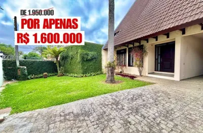 Casa de alto padrão com suíte master, hidro e espaço gourmet nas mercês, curitiba