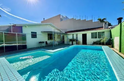 Casa térrea com piscina à venda no jardim social, curitiba