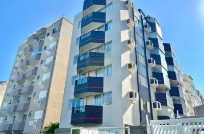 Apartamento exclusivo em caiobá: conforto, vista e lazer a 100m da praia no edifício meridien!