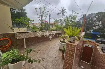 Casa com 2 quartos à venda na Rua Quitanduba, 9999, Caxingui, São Paulo