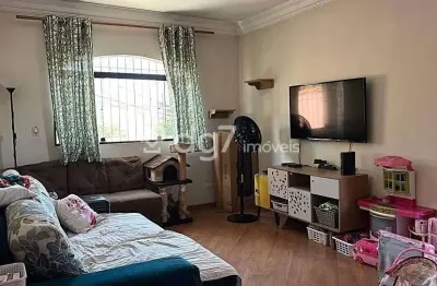 Sobrado com 3 dormitórios à venda, 180 m² por R$ 680.000,00 - Parque Ipê - São Paulo/SP