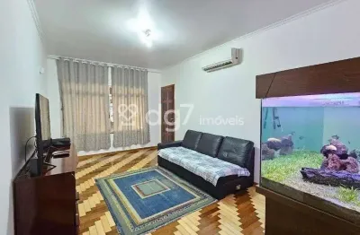 Sobrado no Jardim Peri Peri 3 dormtiórios e 2 vagas 160 metros