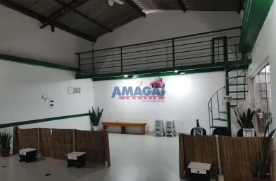 Casa com 3 quartos à venda no loteamento villa branca, jacareí  por r$ 430.000
