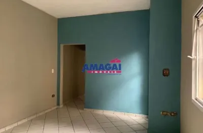 Casa com 2 quartos à venda no centro, jacareí  por r$ 680.000