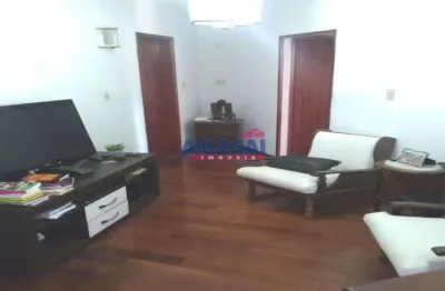 Casa com 5 quartos à venda no jardim marister, jacareí  por r$ 1.300.000