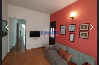 Casa com 3 quartos à venda no jardim jacinto, jacareí  por r$ 350.000