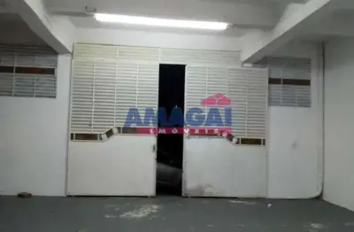 Sala comercial para alugar no jardim maria amélia, jacareí  por r$ 1.500