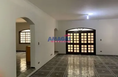 Casa com 4 quartos à venda no jardim santa maria, jacareí  por r$ 780.000