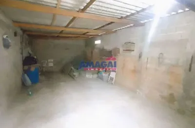Casa com 2 quartos à venda no jardim maria amélia, jacareí  por r$ 300.000