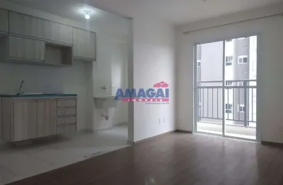 Apartamento com 2 quartos para alugar no parque itamarati, jacareí  por r$ 1.400