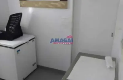 Casa comercial para alugar no jardim satélite, são josé dos campos  por r$ 3.990