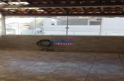 Casa com 3 quartos à venda no centro, jacareí  por r$ 330.000