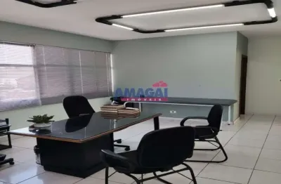 Sala comercial à venda no Centro, Jacareí 