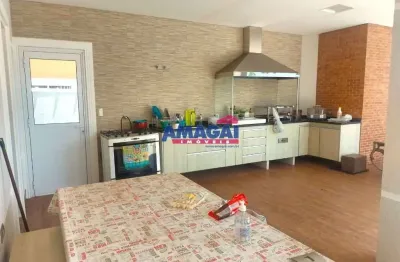 Casa em condomínio fechado com 3 quartos para alugar no jardim altos de santana ii, jacareí  por r$ 12.000