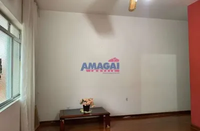 Casa com 3 quartos à venda no jardim são josé, jacareí  por r$ 850.000