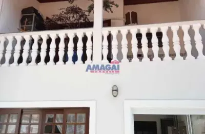 Casa em condomínio fechado com 2 quartos à venda na cidade jardim, jacareí  por r$ 370.000