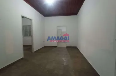 Casa com 2 quartos à venda no centro, jacareí  por r$ 380.000