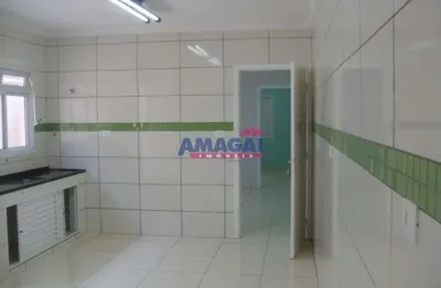 Casa com 2 quartos à venda no jardim bela vista, jacareí  por r$ 350.000