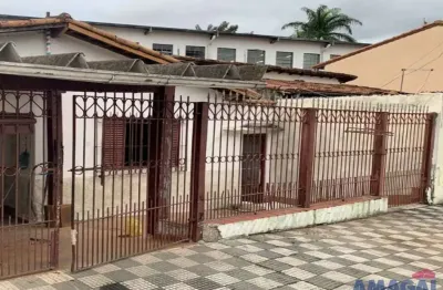 Casa com 2 quartos à venda no centro, jacareí  por r$ 350.000