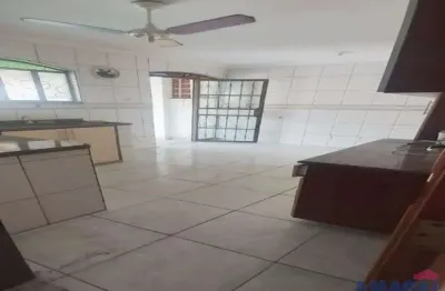 Casa com 3 quartos à venda no parque califórnia, jacareí  por r$ 280.000