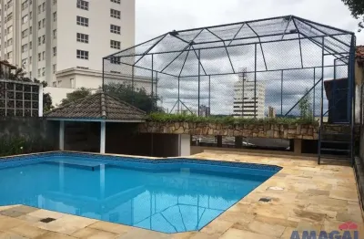 Casa com 4 quartos para alugar no centro, jacareí  por r$ 8.800