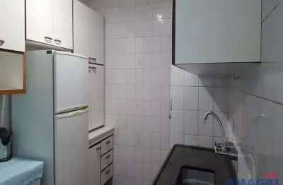 Casa com 3 quartos à venda na vila martinez, jacareí  por r$ 580.000