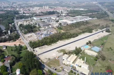 Terreno à venda no Rio Abaixo, Jacareí 