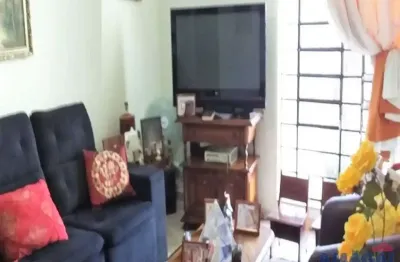 Casa com 2 quartos à venda no centro, jacareí  por r$ 380.000