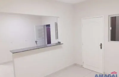 Casa com 2 quartos à venda no Jardim América, Jacareí 