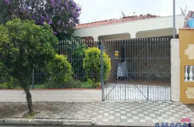 Casa com 3 quartos à venda no jardim paraíba, jacareí  por r$ 690.000