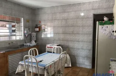 Casa com 2 quartos à venda no parque dos príncipes, jacareí  por r$ 267.000