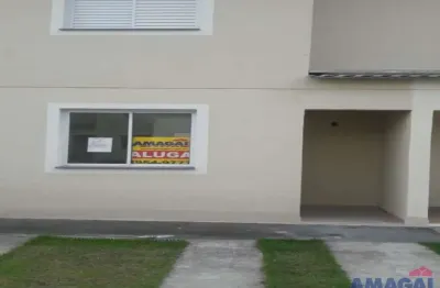 Casa em condomínio fechado com 2 quartos para alugar no Jardim Colônia, Jacareí  por R$ 1.300