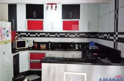 Casa com 4 quartos à venda na vila nova aliança, jacareí  por r$ 550.000