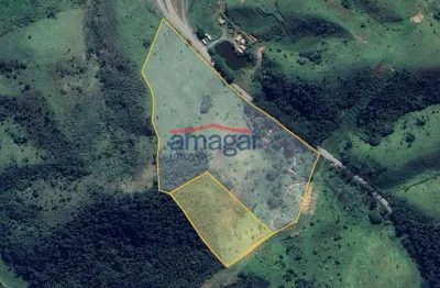 Terreno à venda no Bairro dos Quatro Ribeiros, Jacareí 