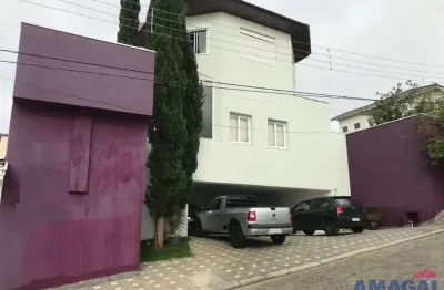 Casa em condomínio fechado com 3 quartos à venda no jardim coleginho, jacareí  por r$ 1.200.000