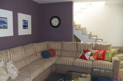 Casa com 4 quartos à venda no jardim américa, jacareí  por r$ 750.000