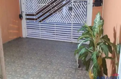 Casa com 2 quartos à venda no jardim do portal, jacareí  por r$ 290.000