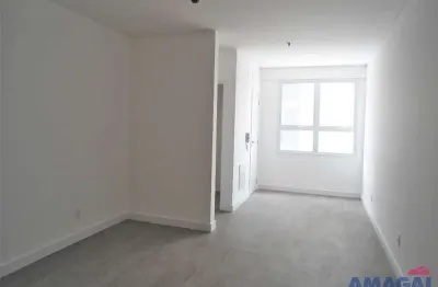 Sala comercial à venda no centro, jacareí  por r$ 300.000
