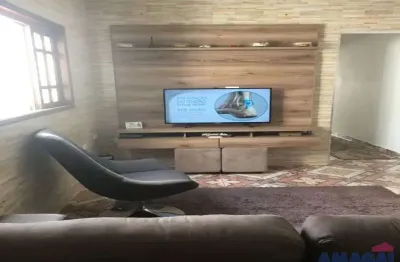 Casa com 3 quartos à venda no centro, jacareí  por r$ 372.000