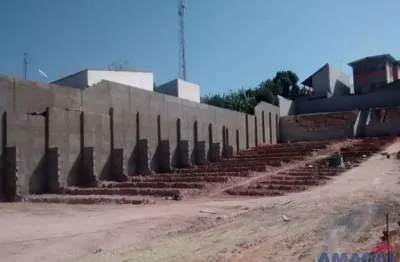 Terreno à venda no jardim santo antônio da boa vista, jacareí  por r$ 1.400.000
