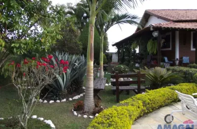 Chácara / sítio com 6 quartos à venda no jardim santana, jacareí  por r$ 650.000
