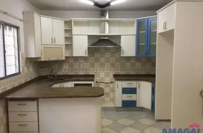 Casa com 3 quartos à venda no jardim santa maria, jacareí  por r$ 730.000