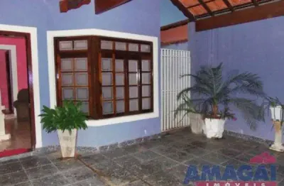Casa com 3 quartos à venda no jardim terras de são joão, jacareí  por r$ 510.000