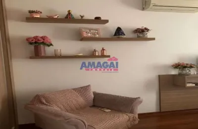 Casa com 3 quartos à venda no centro, jacareí  por r$ 650.000