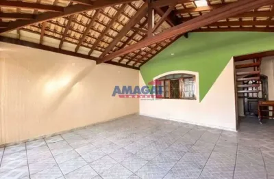 Casa com 3 quartos à venda na vila aprazível, jacareí  por r$ 640.000
